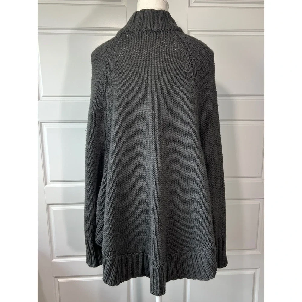 Michael Kors Gray Knit‎ Toggle Closure Poncho Cape Sweater Large